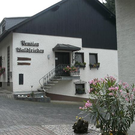 Pension Waldfrieden Maring-Noviand Exterior foto