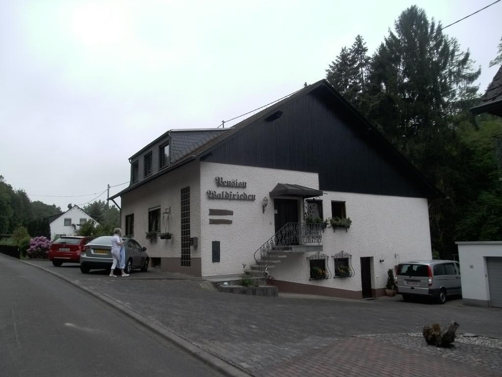 Pension Waldfrieden Maring-Noviand Habitación foto