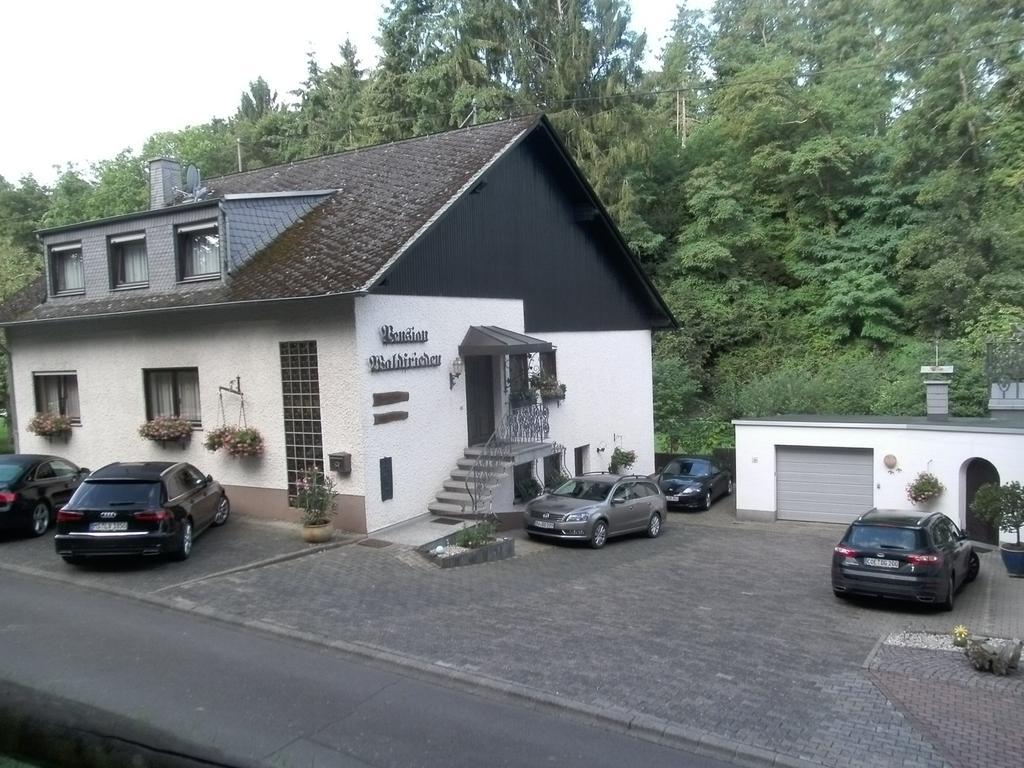 Pension Waldfrieden Maring-Noviand Habitación foto