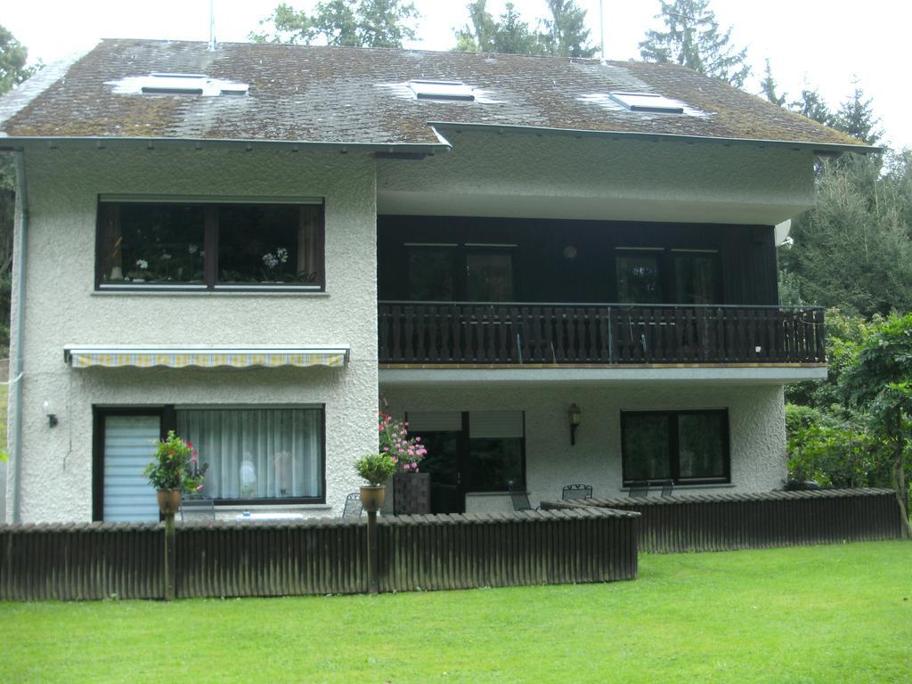 Pension Waldfrieden Maring-Noviand Exterior foto